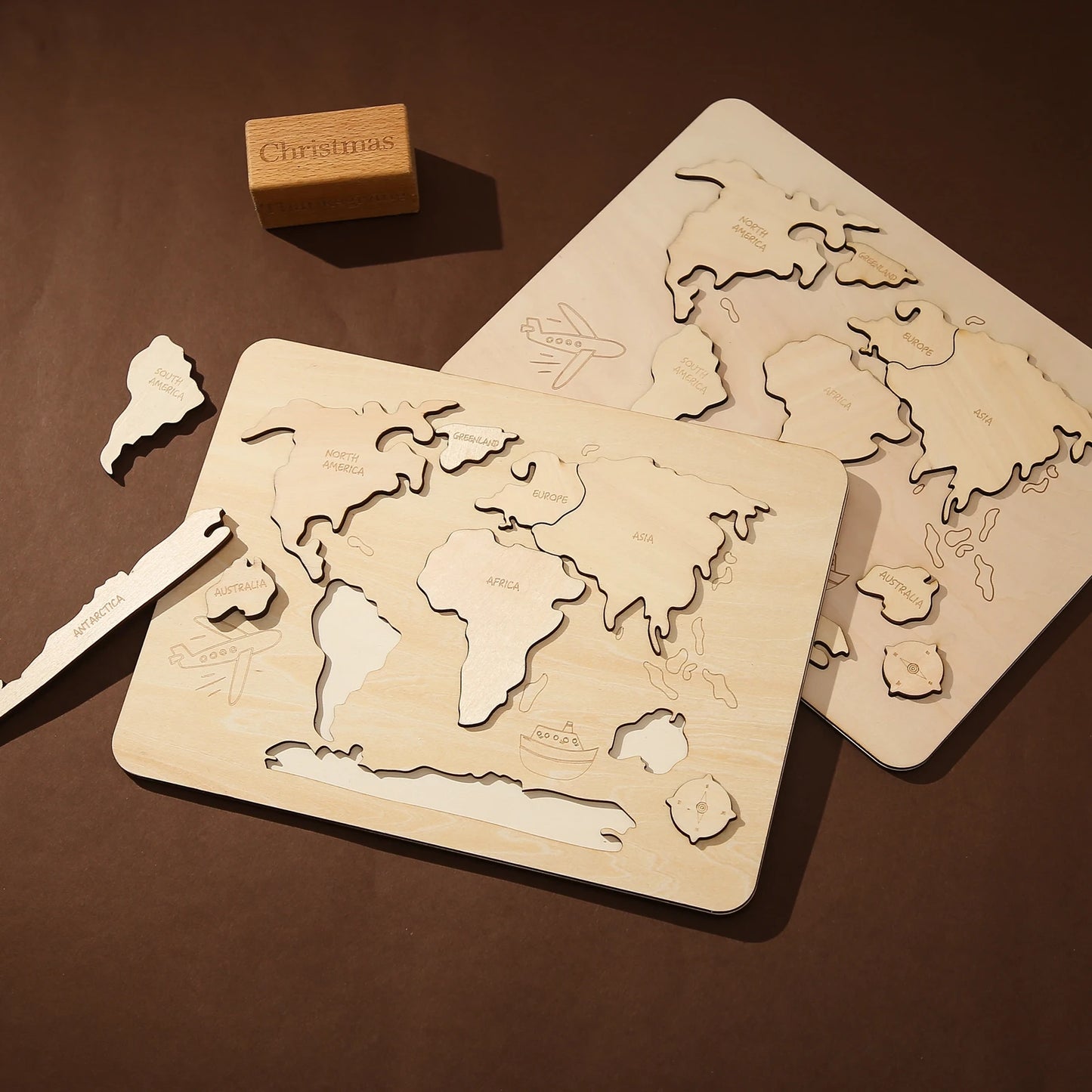 MONTESSORI Wooden World Map Continents Puzzle